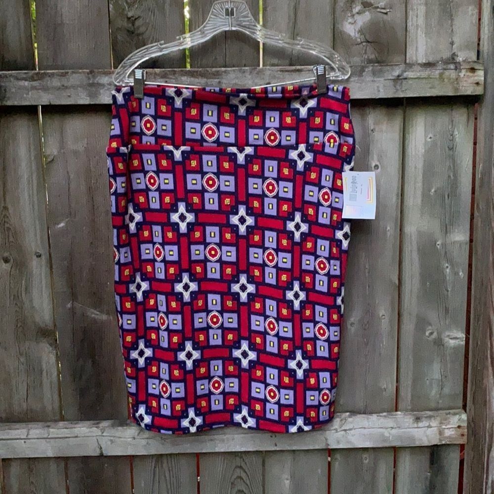 Lularoe Skirt sz. XL NWT